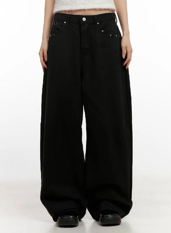 Studded Comfy Wide-Fit Pants CN416