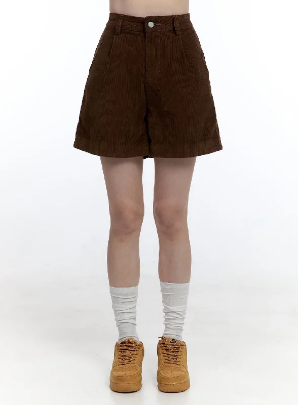 Corduroy Chic Shorts OO429