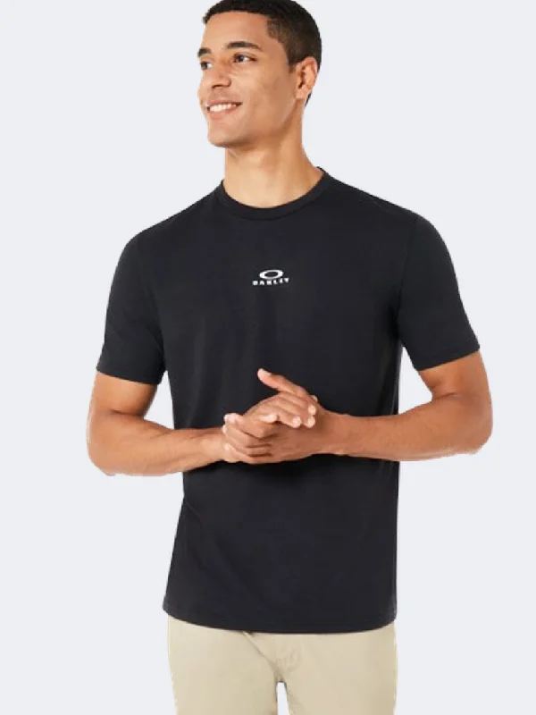 Oakley Barke New Men Lifestyle T-Shirt Blackout